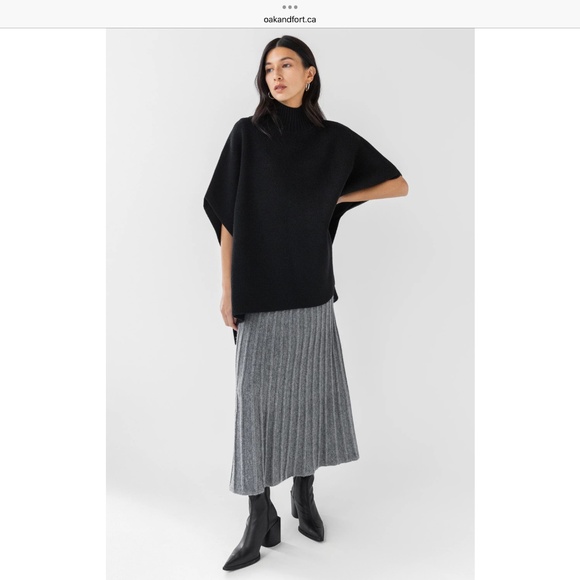 BNWT OAK + FORT Turtleneck Cape O/S Black - Picture 5 of 9